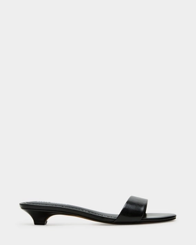 BERRY BLACK