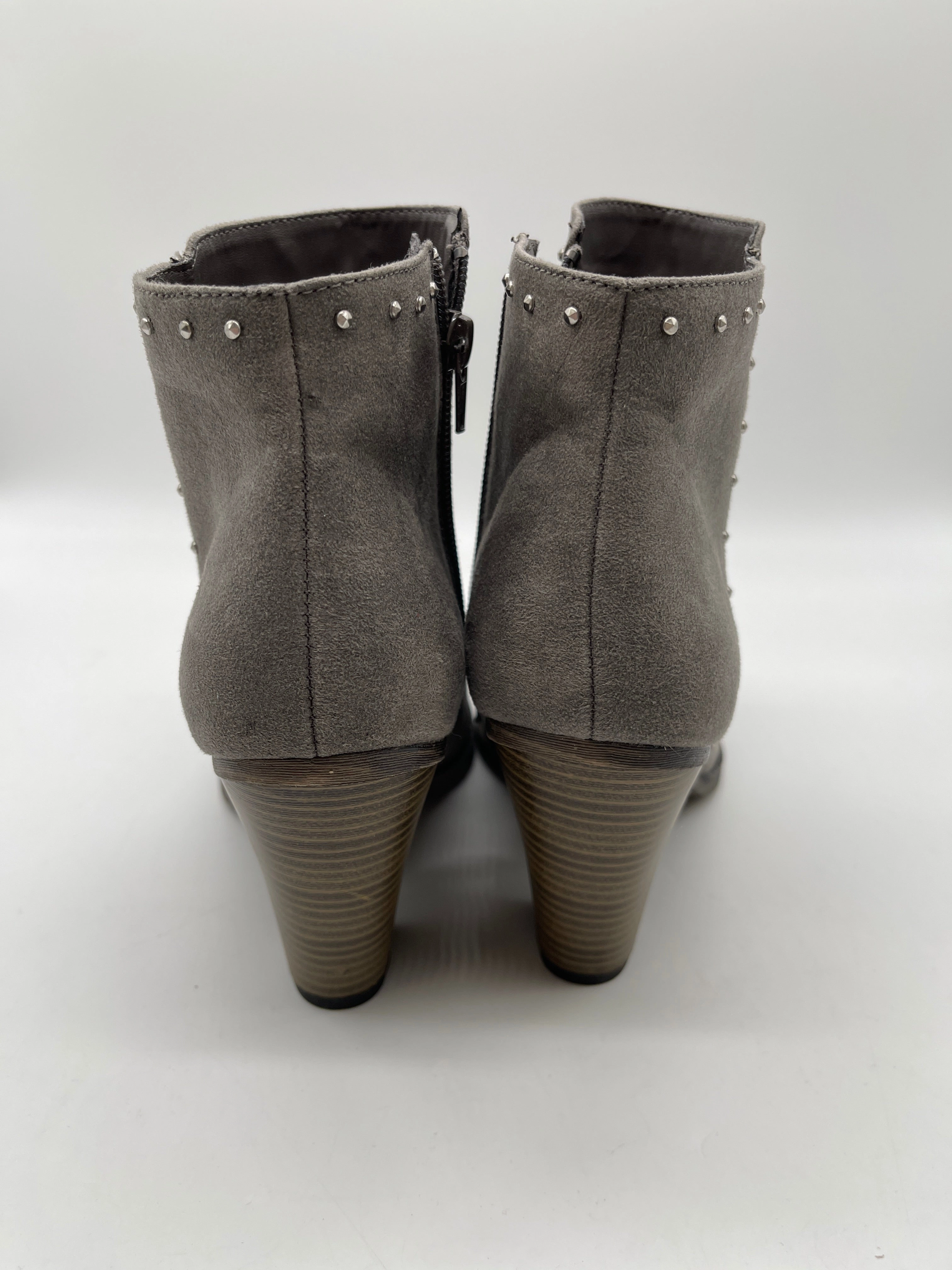 Boots Ankle Heels By Mia In Grey, Size: 9