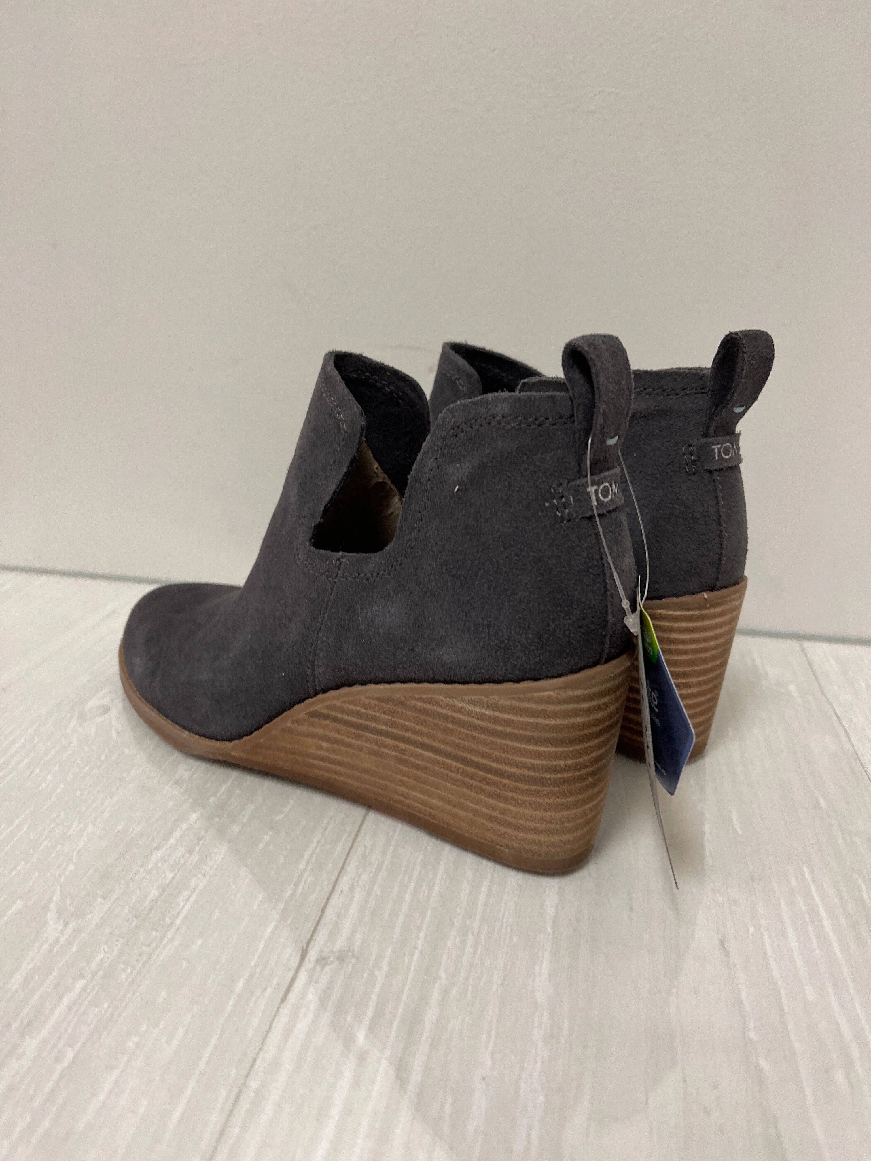 Boots Ankle Heels By Toms In Grey, Size: 6.5