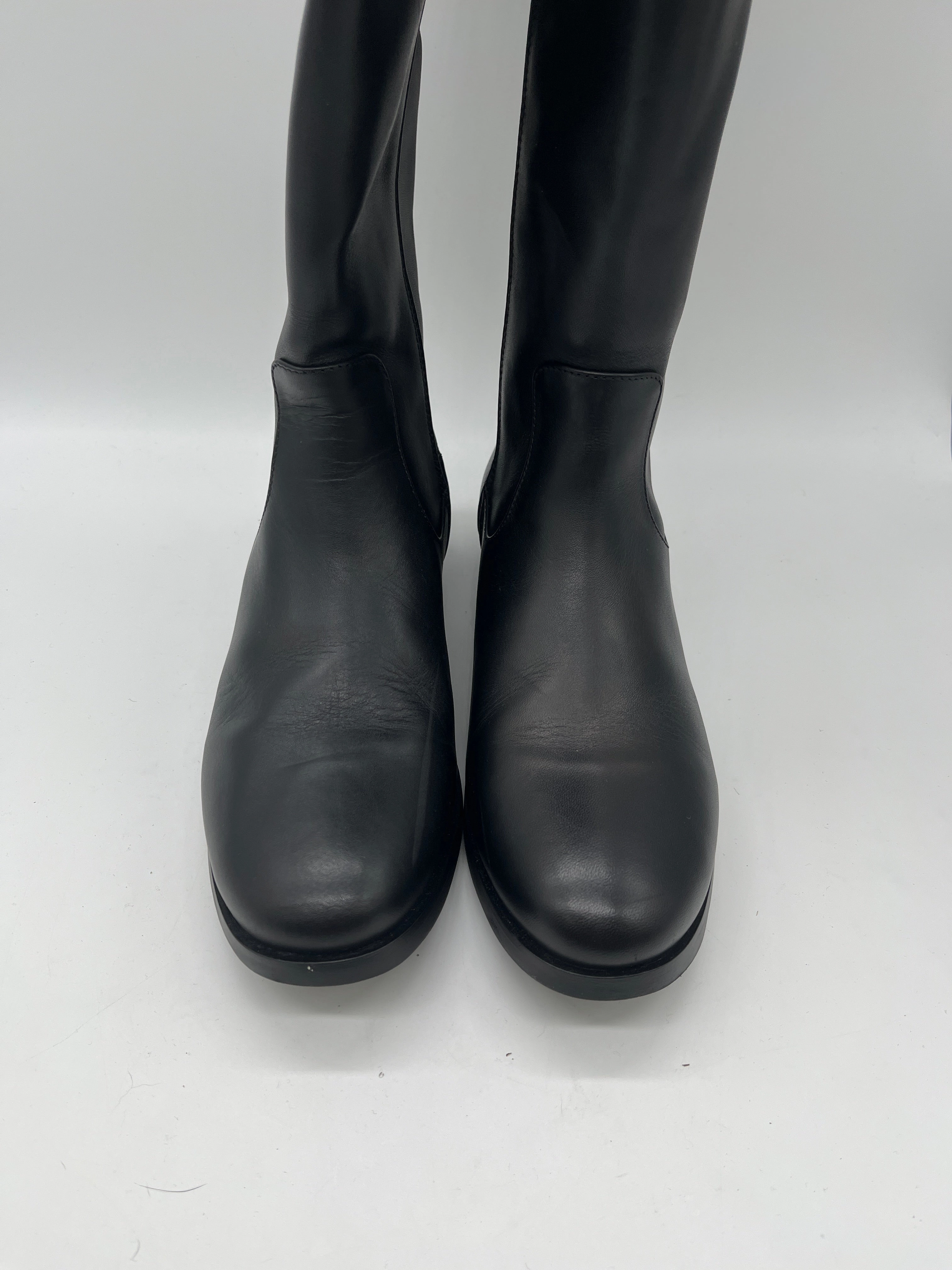 Boots Knee Flats By Clothes Mentor In Black, Size: 9