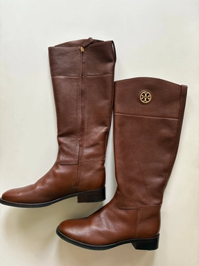 Boots Knee Flats By Tory Burch In Brown, Size: 9.5