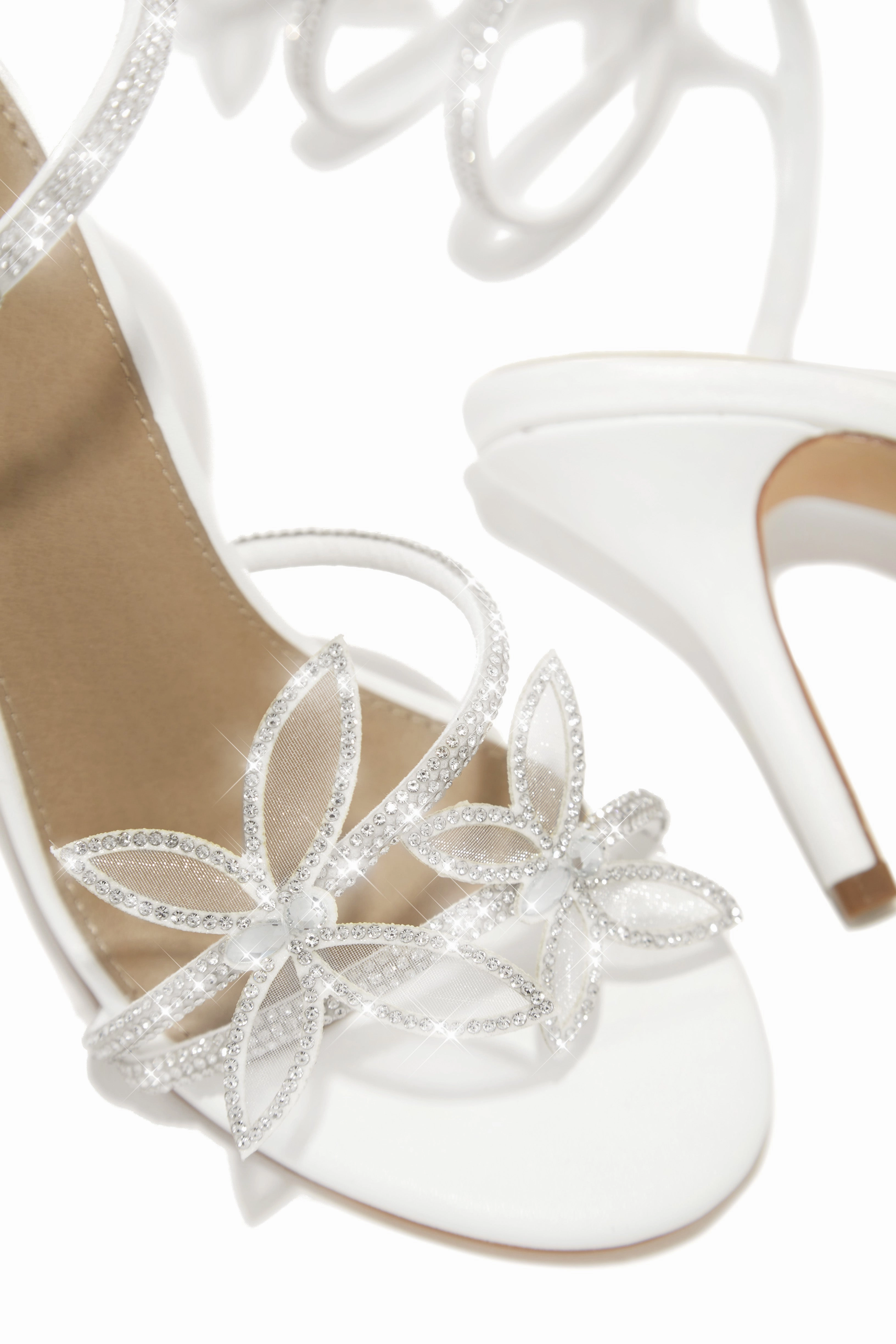 Fantasy Embellished Around The Ankle Coil Heels - White