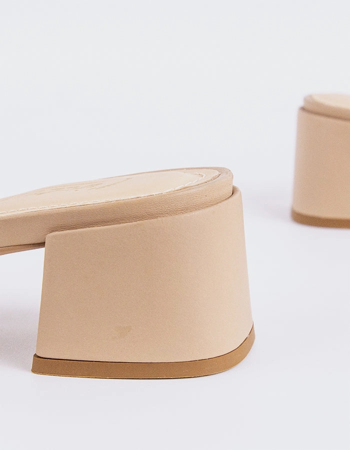 Fortunata Nude Leather