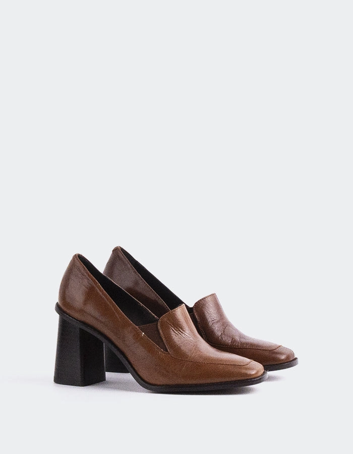Gabiano Chestnut Leather