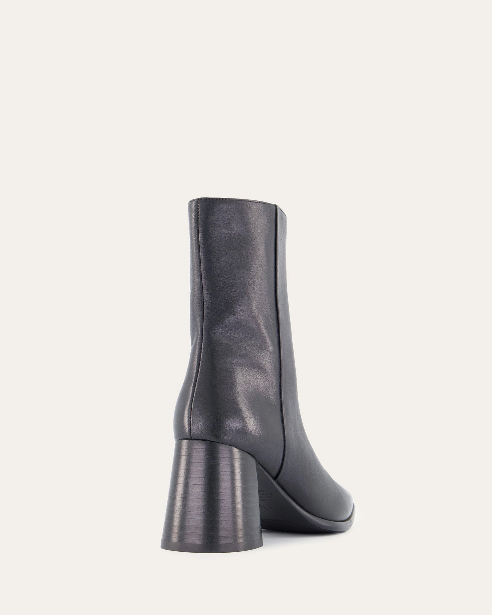 IGGY MID ANKLE BOOTS BLACK LEATHER