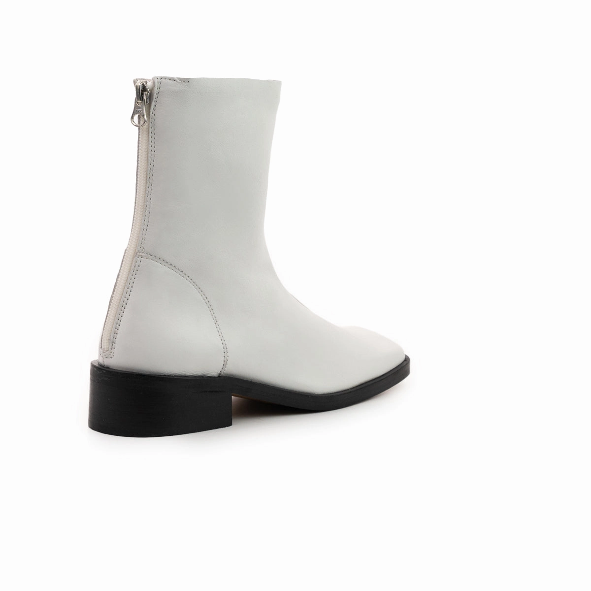 Jaca White Leather