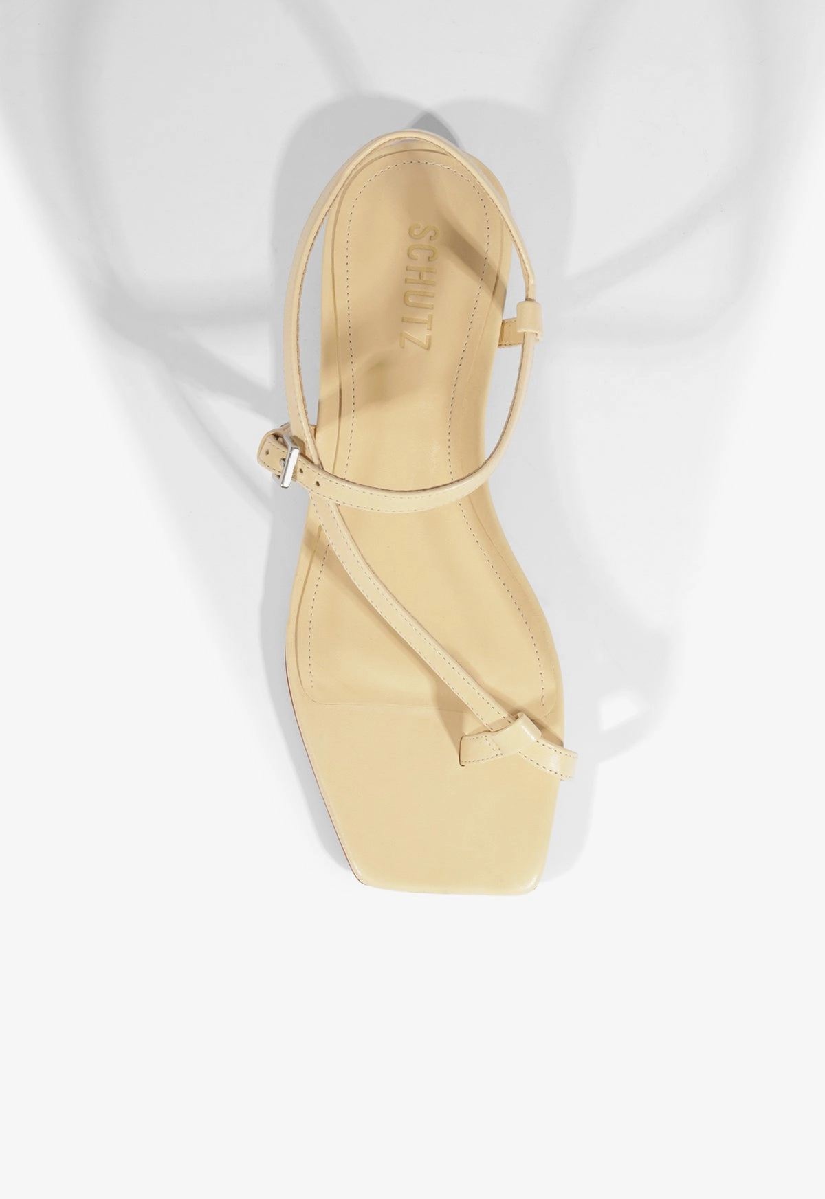 Lisa Sandal