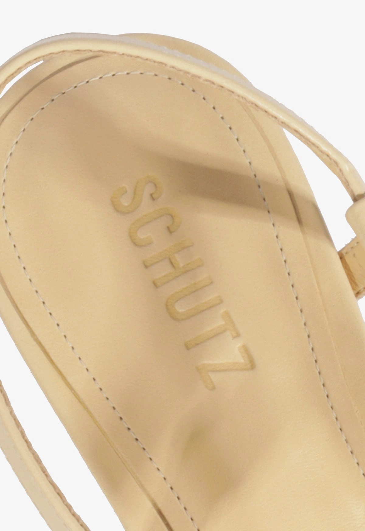 Lisa Sandal