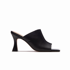 Maica Black Leather