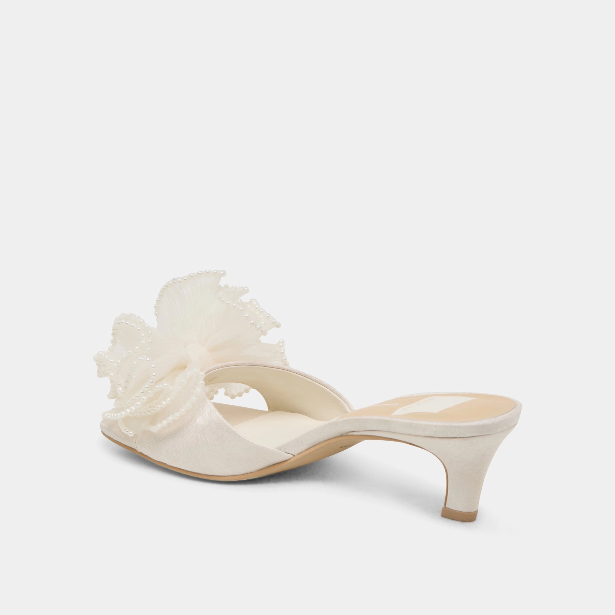 NARITA PEARL HEELS OFF WHITE SATIN