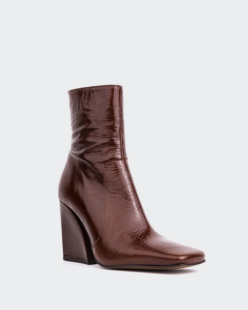 Nazaire Chestnut Leather
