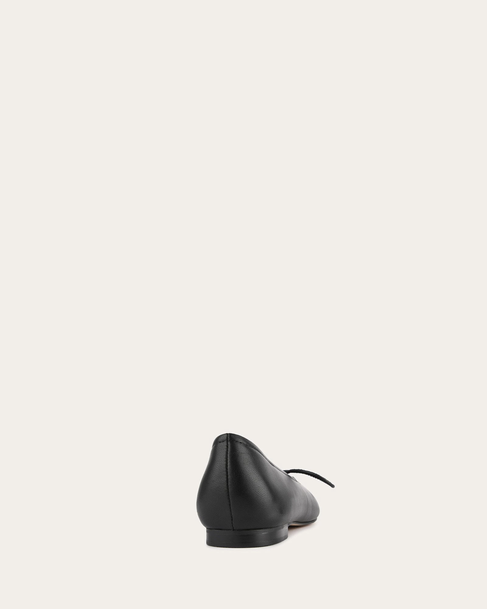 PETAL CASUAL FLATS BLACK LEATHER