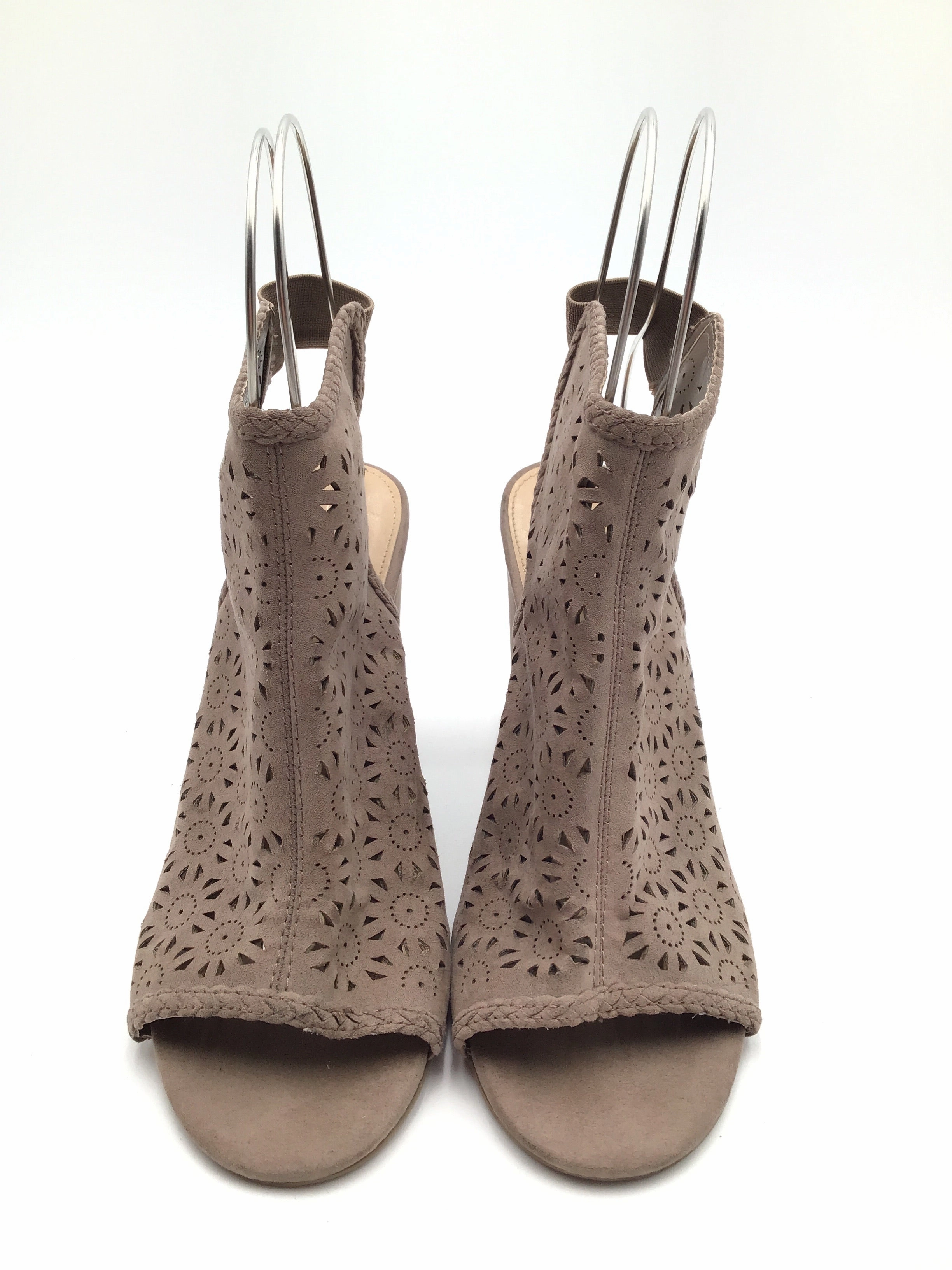 Shoes Heels Block By Lc Lauren Conrad In Tan, Size: 9.5