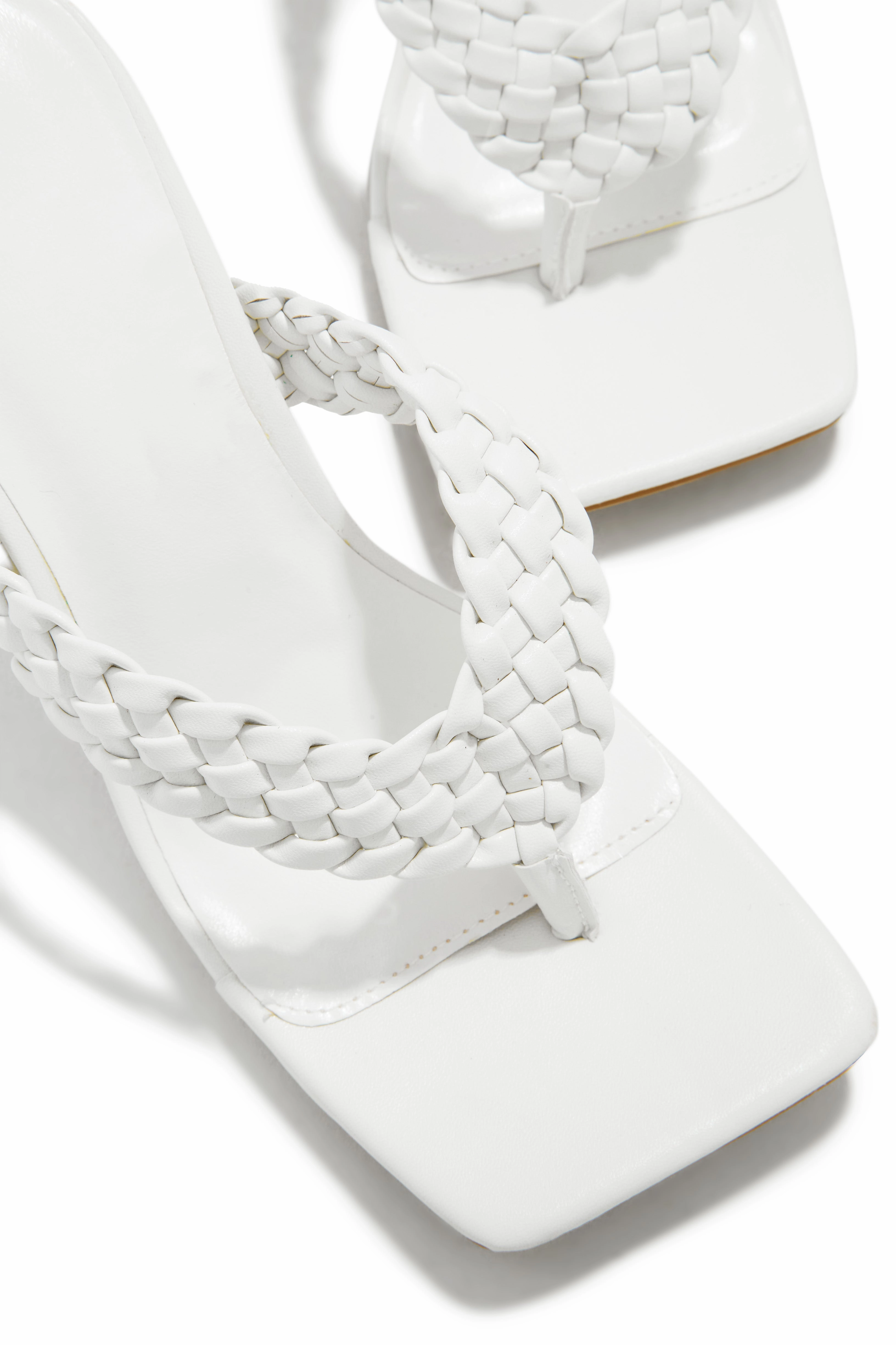 Sierra Thong Strap Mule Heels - White