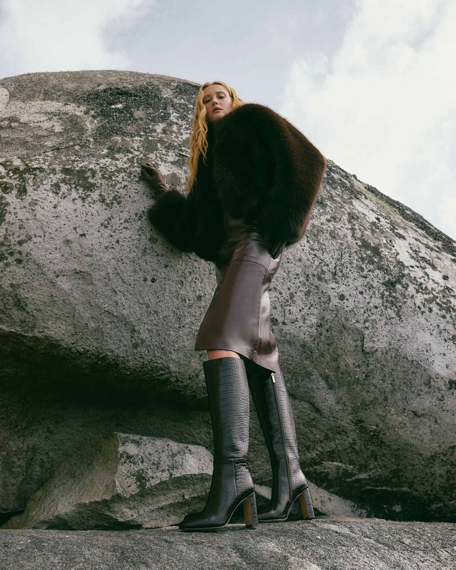 STORMI KNEE BOOTS CHOCOLATE CROC