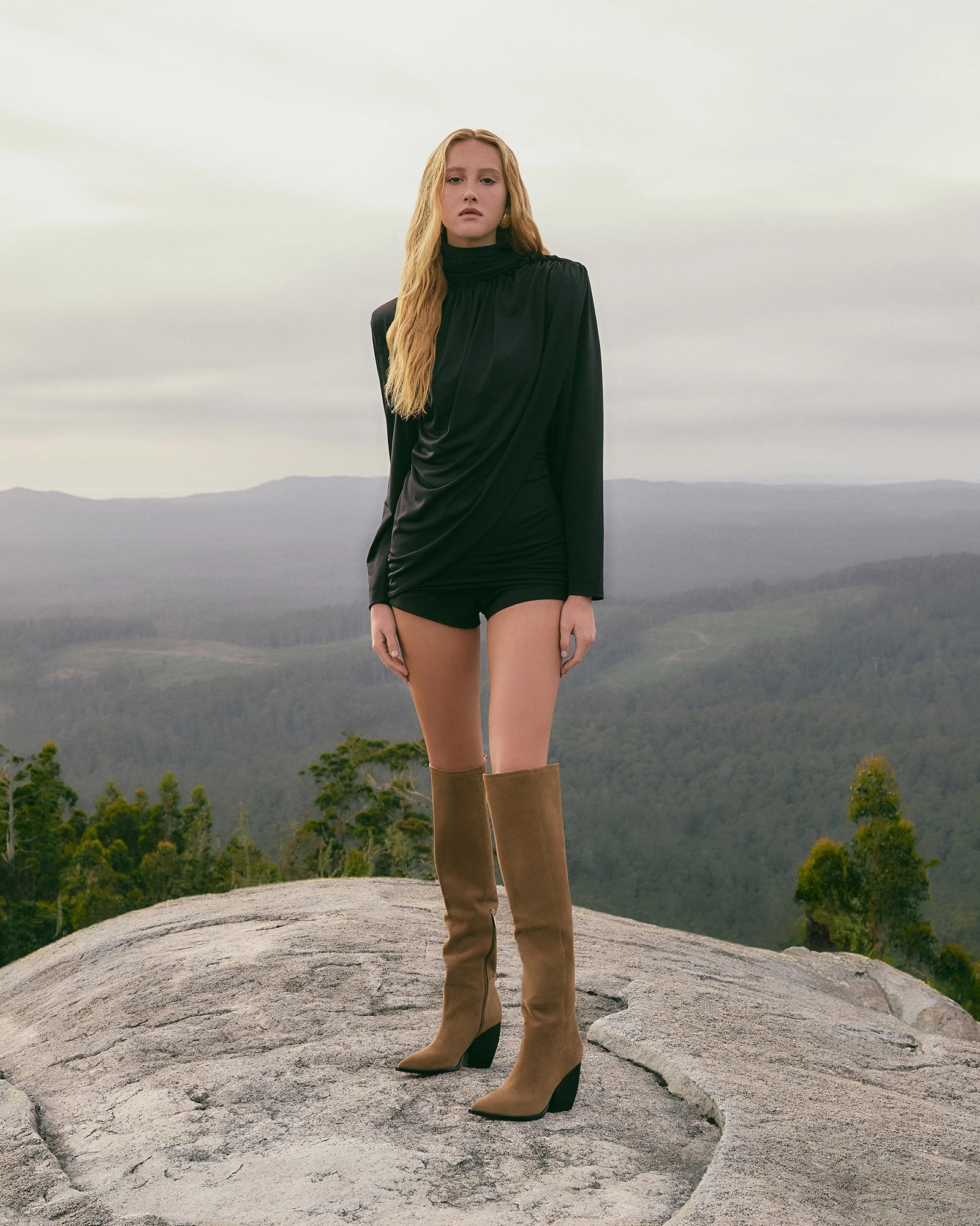 UMA OVER THE KNEE BOOTS BARK SUEDE